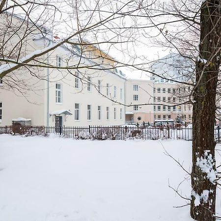 Cozy Studio Apartment Таллин Экстерьер фото