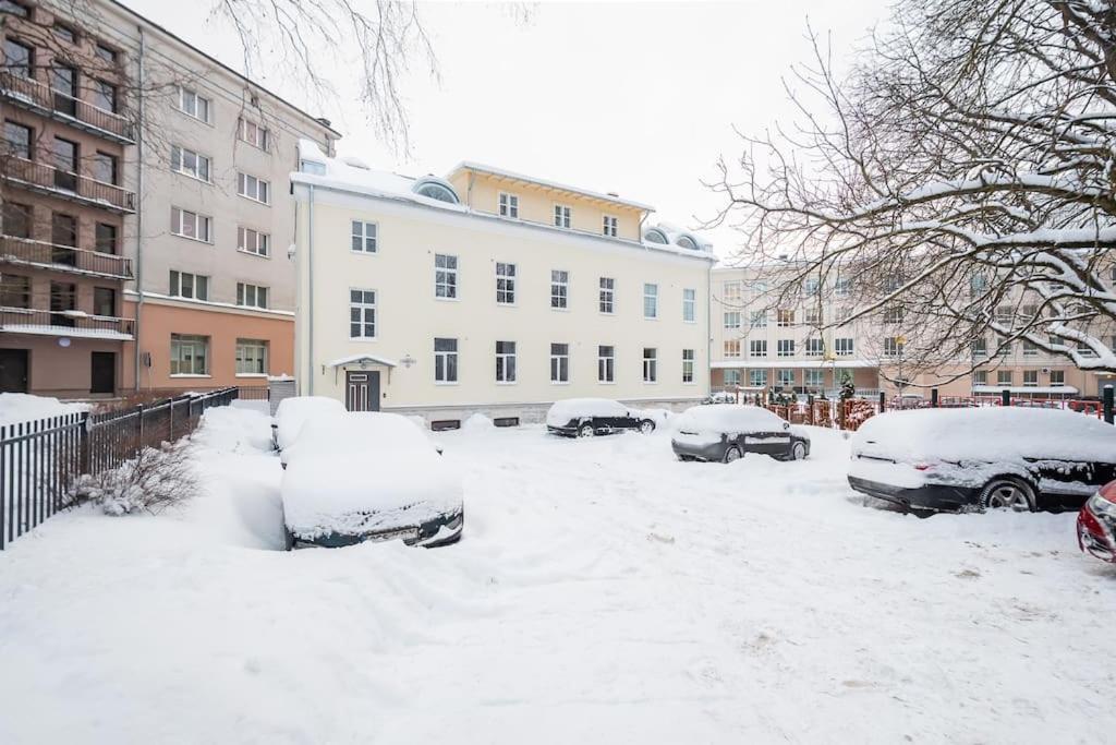 Cozy Studio Apartment Таллин Экстерьер фото