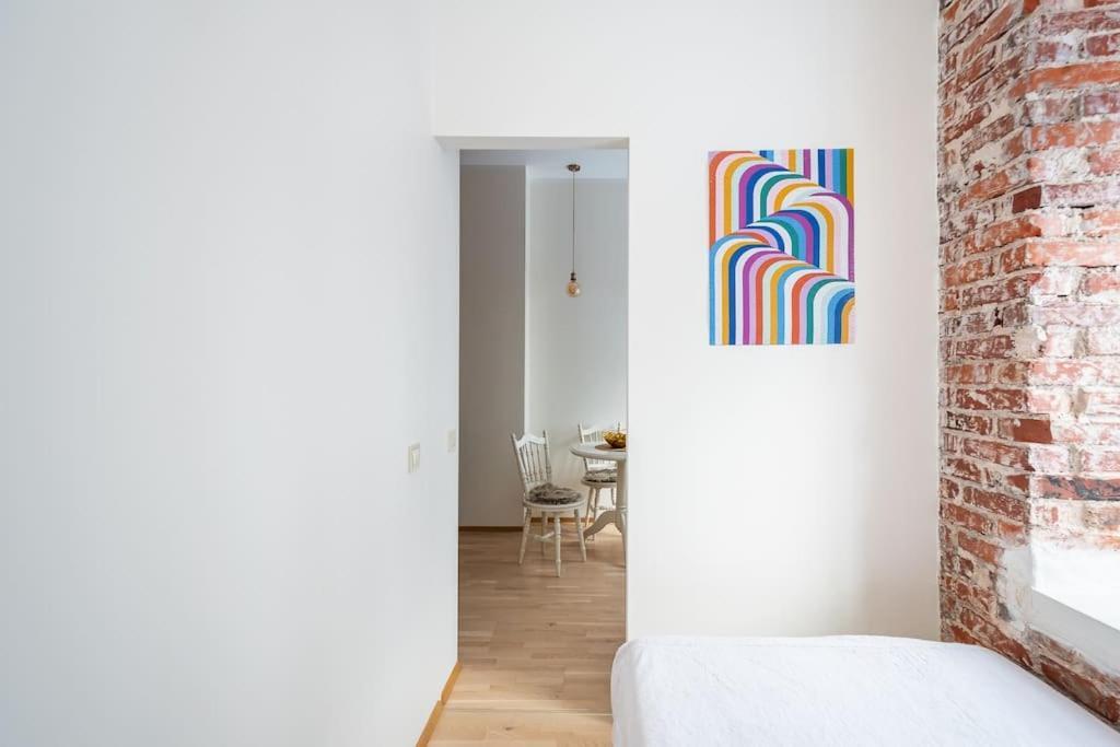 Cozy Studio Apartment Таллин Экстерьер фото